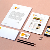 Identidad corporativa y Web: La Rioja Spanish School. Desenvolvimento Web, Direção de arte, e Web Design projeto de Nacho Salvador - 15.11.2016