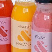 Imagen zumos naturales. Un proyecto de Diseño gráfico y Packaging de Pablo TB - 13.09.2016