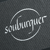 Souburguer. Calligraph, Art Direction, Graphic Design, Br, ing & Identit project by Sauê Ferlauto - 02.01.2016