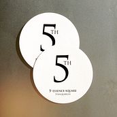 5th Essence Square. Br, ing e Identidade, Desenvolvimento Web, Web Design, Marketing, e Redes sociais projeto de The Look Blog Agency - 02.03.2015