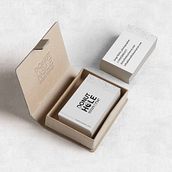 Donut hole Universe. Design gráfico, Web Design, e Fotografia projeto de Belen Navarro - 09.02.2017