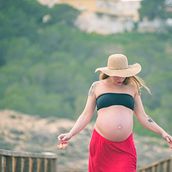 Maternidad: Anis embarazada de Germán. Photograph project by Manuel Martínez - 03.10.2017