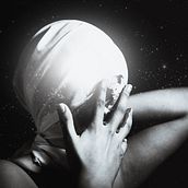 Fulgurante Decadencia. Design, and Photograph project by Henry Túchez - 04.25.2017
