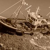 FOTOGRAFIA CREATIVA CON MODELO DE ESCALA "BARCO PLAYA". Photograph project by MIiguel Angel - 05.01.2017
