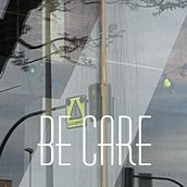 Be Care with crystal. Un progetto di Design, Fotografia e Illustrazione tradizionale di Txeka - 27.05.2017
