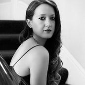 Old Hollywood Nena . % Oihana Barato Rosado tarafından hazırlanan Fotoğrafçılık, Moda Fotoğrafçılığı, Ve Portre Fotoğrafçılığı projesi - 06.22.2017