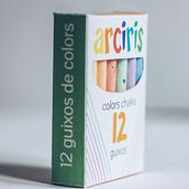 ARCIRIS, chalks de colors . Un proyecto de Diseño, Diseño de producto, Diseño gráfico, Fotografía y Packaging de Iris Bonany - 27.08.2017