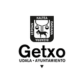 Flyer "Encuentro Mujeres Migradas" Ein Projekt aus dem Bereich Grafikdesign von txus urkijo - 12.09.2017