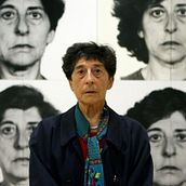 Entrevista a Esther Ferrer, pionera de la performance en España. Writing, and Editorial Design project by Alejandra Núñez - 05.23.2017