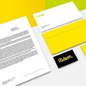 Branding empresa de alquiler de motos. Un progetto di Br, ing, Br, identit, Graphic design e Web design di Ismael Saz - 01.09.2015