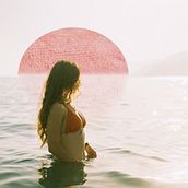 THE PINK BEACH . Photograph project by Laura López Gómez - 08.07.2017