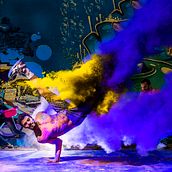 Photography-Break Dance. Street Art, Set Design, Photograph, Advertising, and Photo Retouching project by Silvia Fernández Sáinz - 11.04.2017