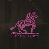 Vinos de Cebreros D.O.P.. Un proyecto de Br, ing e Identidad, Diseño, Diseño de producto, Diseño gráfico, Marketing, Packaging, Publicidad y Retoque fotográfico de Raúl Herráez Rodríguez - 08.11.2017