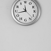 Working Hours. Un progetto di Graphic design, Fotografia e Tipografia di Daniel Uria - 01.12.2017