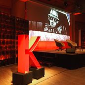 Escenario festival Kosmopolis 2017 Ein Projekt aus dem Bereich Design, Beleuchtungsdesign, Innendesign, Möbeldesign und - bau und Bühnendekoration von Rut Galan - 15.03.2017
