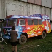 SAUNA ON A WHEELS. Street Art, Fine Arts, Traditional illustration, and Painting project by Eugenia Spilnik - 01.12.2011