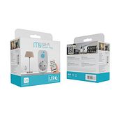 Packaging: Enchufe Inteligente Wifi - muvit I/O. Graphic Design, Packaging, and Photo Retouching project by Amanda Aliaga Barba - 08.16.2017
