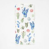Pull & Bear Phone Case. Accessor, Design, and Traditional illustration project by Natalia Latorre - 03.26.2018