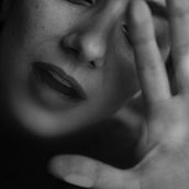 anybody there . Un projet de Photographie de portrait de JuanCarlo Castillo - 12.05.2018