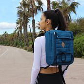GO OUT. Fashion Design, Product Design, Photograph, Fashion Photograph, and Product Photograph project by Gabriela Gadea Solidoro - 05.29.2018