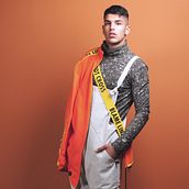 Editorial "Vapors" by 5Reasons. Set Design, Photograph, Studio Photograph, Fashion Photograph, and Photographic Lighting project by Joan Dieste - 03.04.2018