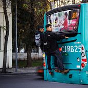 La espera en el transporte (1er trabajo). Projekt z dziedziny Fotografia i Fotografia portretowa użytkownika Camilo Muñoz Pineda - 20.03.2016
