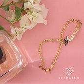 Grilla para marca BRAMASCO Joyería.. Jewelr, Design, Fashion Photograph, Product Photograph, Digital Marketing, and Advertising project by Anatalia Trujillo - 07.09.2018