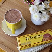 Proyecto con Chocolates La Frontera. Social Media project by Ana Gómez - 06.10.2018