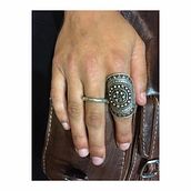 anillos ····. Arts, Crafts, Design, Jewelr, and Design project by Meri Hernández - 07.05.2018
