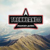 Trekkeando.com. Web Development, and Web Design project by Sara Row - 06.15.2018