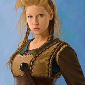 Lagertha - Vikings fanart. Digital Illustration project by paolahf - 09.01.2018