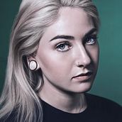 Mi Proyecto del curso: Retoque fotográfico de moda y belleza con Photoshop. Un progetto di Fotografia di ritratto di Eva F - 11.09.2018