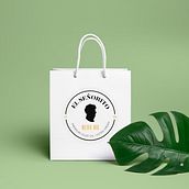 Aceite Premium de olivos milenarios "El Señorito". Un proyecto de Diseño de producto y Packaging de Asier García Laucirica - 01.03.2016