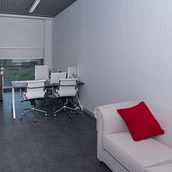 Módulos de oficina. Un progetto di  di Inn Offices Estadio Olímpico - 05.10.2018
