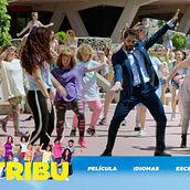 Diseño Bluray La Tribu. Design project by Laura Pueyo - 04.04.2018