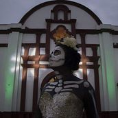 Fotografía día de muertos. Un progetto di Belle arti, Scenografia, Fotografia e Fotografia di ritratto di Yayo Cast - 31.10.2017