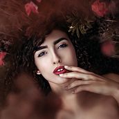 Mi Proyecto del curso: Retoque fotográfico de moda y belleza con Photoshop. Fine Arts project by Jonathan Serrano - 12.24.2018