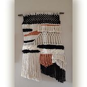 Tapiz decorativo Crudo y Negro con toque de color.. Arts, Crafts, Fine Arts, and Embroider project by Helena Castaño Pérez-Olleros - 01.04.2019