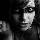 PRIMERAS SESIONES 2006. Un proyecto de Fotografía de retrato de SERGIO URDANIZ GARBAYO - 06.02.2019