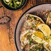 Taberna El Quillo. Fotografia do produto projeto de Estefanía Franco - 01.09.2018