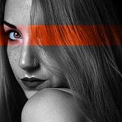 Mi Proyecto del curso: Autorretrato fotográfico artístico. Un proyecto de Fotografía, Fotografía de retrato, Post-producción fotográfica		, Fotografía de estudio e Iluminación fotográfica de Mireya Rubio - 16.01.2019