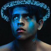 Mi Proyecto del curso: Autorretrato fotográfico artístico. -New Relig10n-. Concept Art, Creativit, Design, Photograph, Fashion Photograph, Portrait Photograph, Photographic Lighting, Photograph, Post-production, and Photo Retouching project by Emilio Domínguez - 01.25.2019