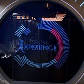 Main Gate, Sport Xperience Museum: Rafa Nadal. Animação 2D, Criatividade, Design, Publicidade, e Vídeo projeto de Víctor Vaquero - 22.03.2019