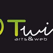 Diseño de logos Madrid. Un projet de Création de logos de twin_arts_web - 09.04.2019