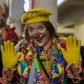CLOWN SERVICE (LONDRES). Digital Photograph project by Laura Martiago - 04.12.2019