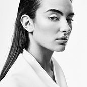 Metallic - The Archive Magazine. Photograph, Studio Photograph, Fashion Photograph, Digital Photograph, and Photographic Lighting project by Oscar Arribas - 03.18.2019