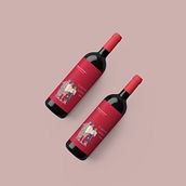 Bodega La casa del abuelo. Marca y botellas.. Projekt z dziedziny Projektowanie graficzne użytkownika Malu Serrano - 25.04.2019