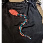 Serpiente Bordada. California Redsided Garter.. Un proyecto de Bordado y Dibujo artístico de Lina Montoya - 24.05.2019
