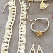 Mi Proyecto del curso: Introducción a la joyería textil artesanal. Un proyecto de Diseño de jo y as de Ana Gloria Sierra - 14.05.2019