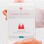 Totem publicitario para Farmacia Comtal (Madrid,2019). Poster Design, Product Design, Graphic Design, Marketing, and Advertising project by Azahara Martín - 03.01.2019